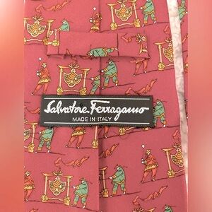 Salvatore Ferragamo mens silk tie